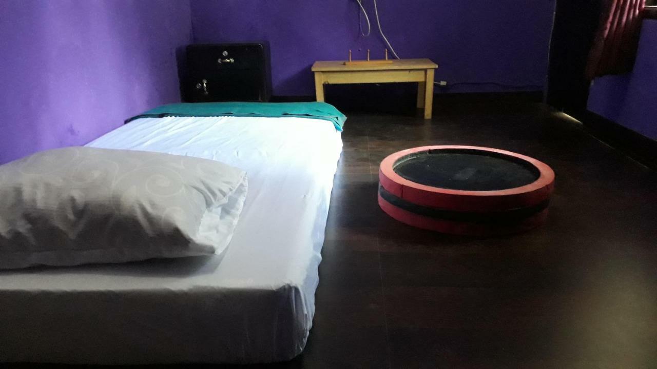 Jabu Rosmina Hotell Citeureup Exteriör bild
